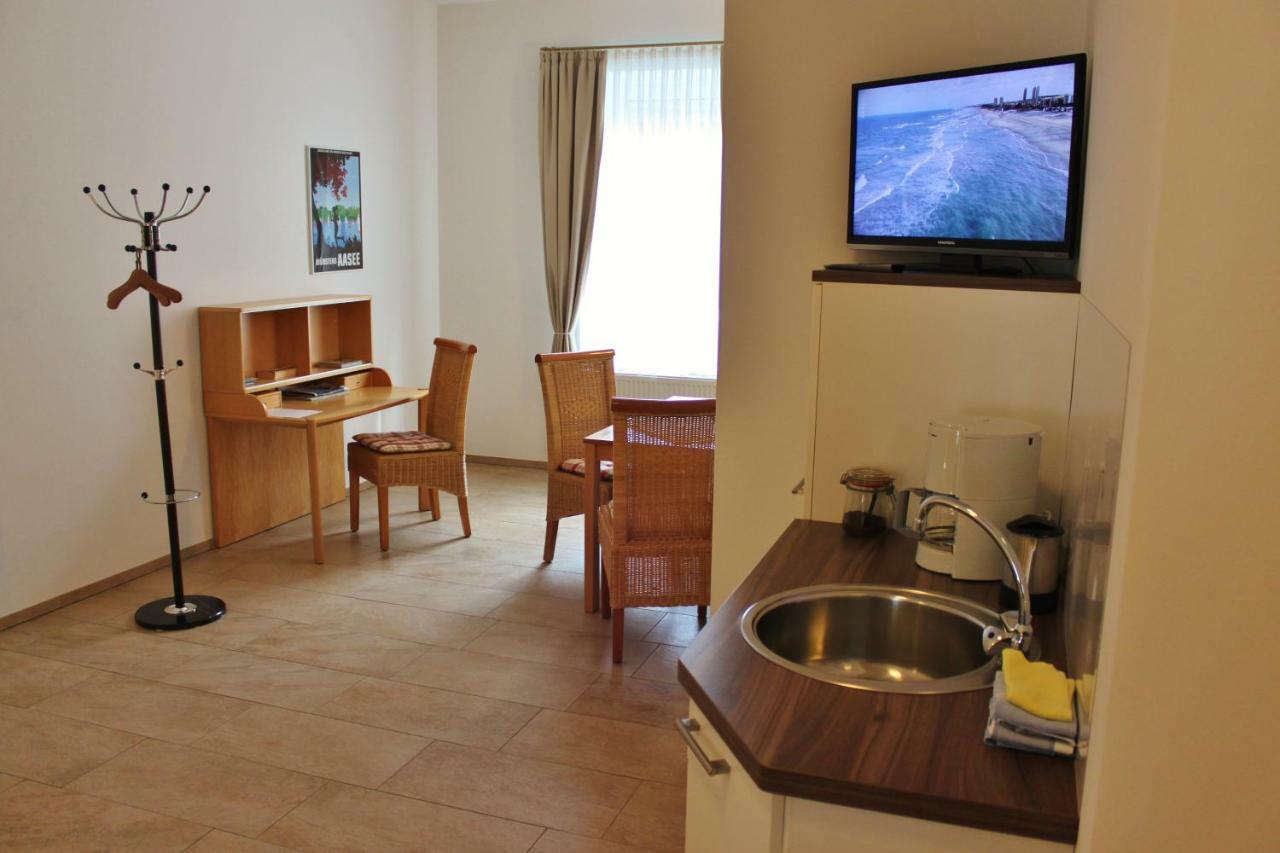 Zimmer In Gruener Oase Nahe Aasee Appartement *